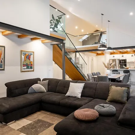 La Perla - דירה קורצולה